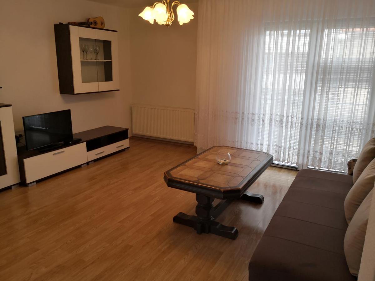 Apartman Sana Lux Appartement Sanski Most Buitenkant foto