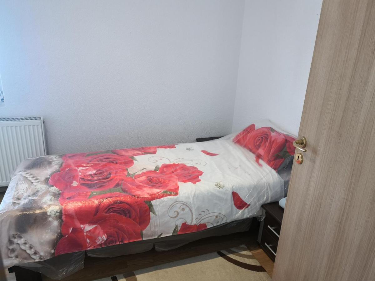 Apartman Sana Lux Appartement Sanski Most Buitenkant foto